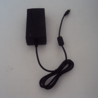 电源适配器